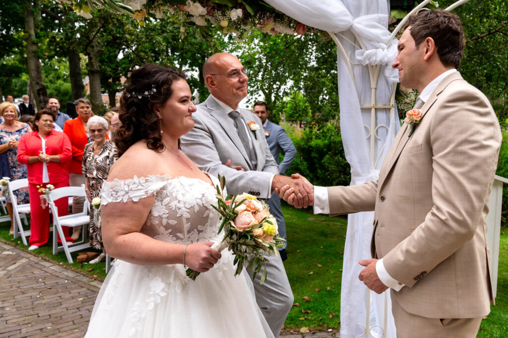 Weggeven bruid door vader